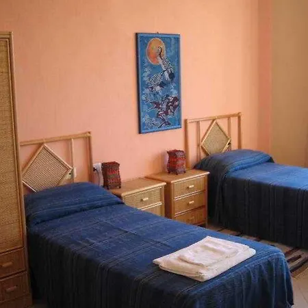 Maredentro Bed & Breakfast *